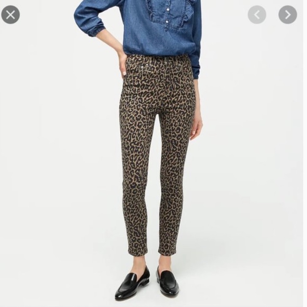 10" highest-rise toothpick jean in leopard print
